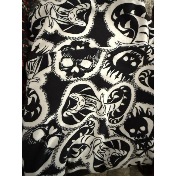 LuLaRoe One Size Leggings Lot of 3 Women’s Snakes Skull Dark Print Patterns *T8 - Picture 3 of 7